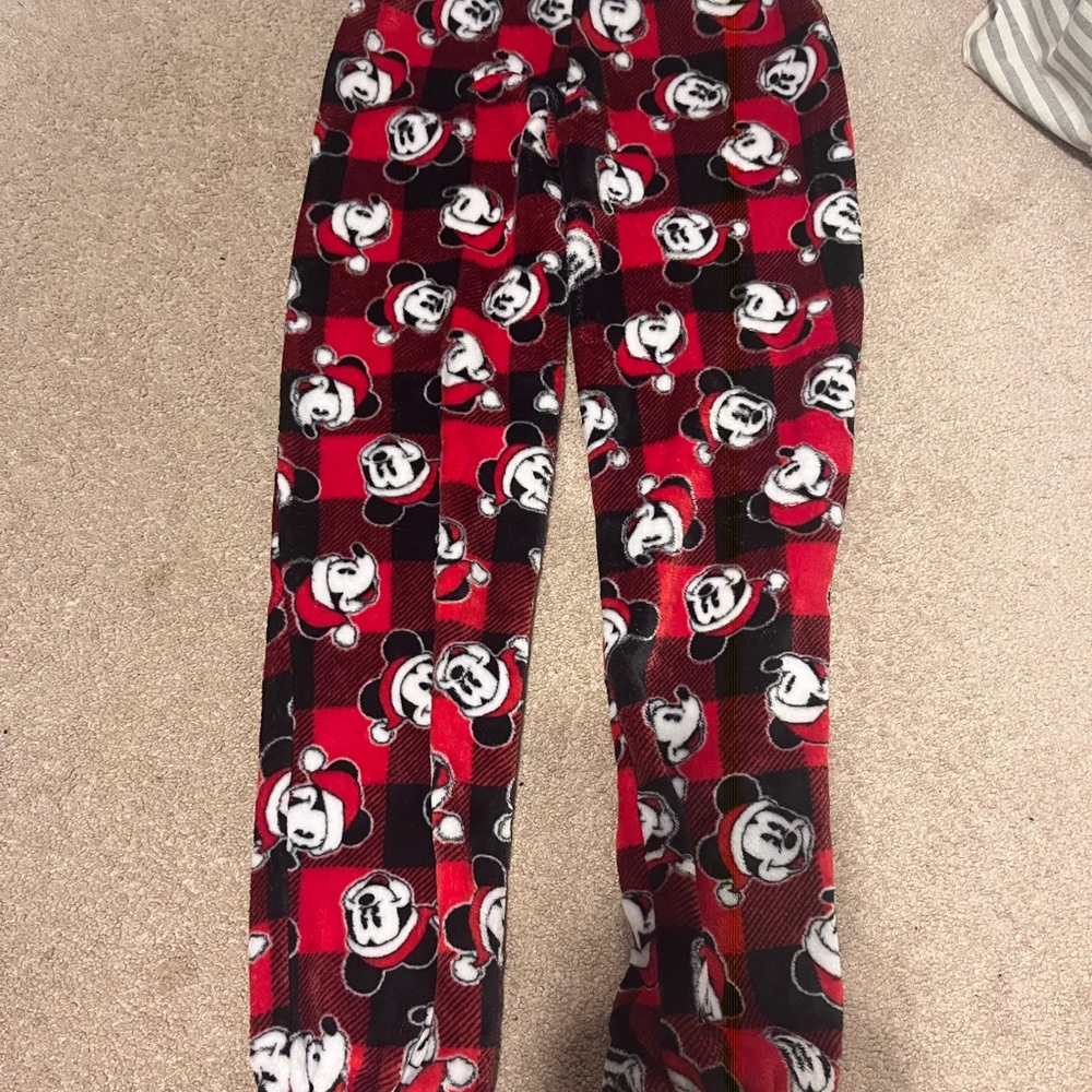 disney pjs. small